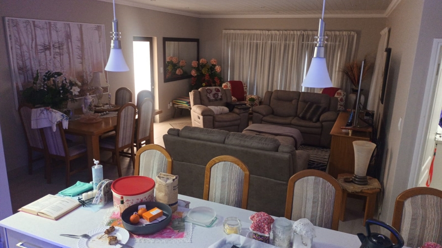 2 Bedroom Property for Sale in Paradise Coast Western Cape